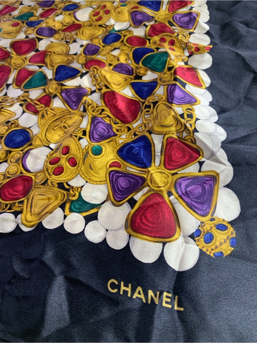 CHANEL Black Silk Scarf with Gold Chain and Gem Motifs - Picture 3 of 16